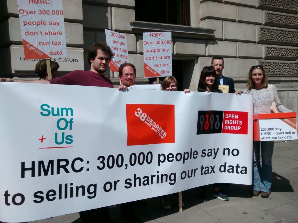 Handing in the HMRC petition